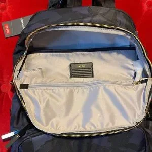 Tumi | Bags | Rare Tumi Designers Womens Bag Voyageur Halle  display picture 3